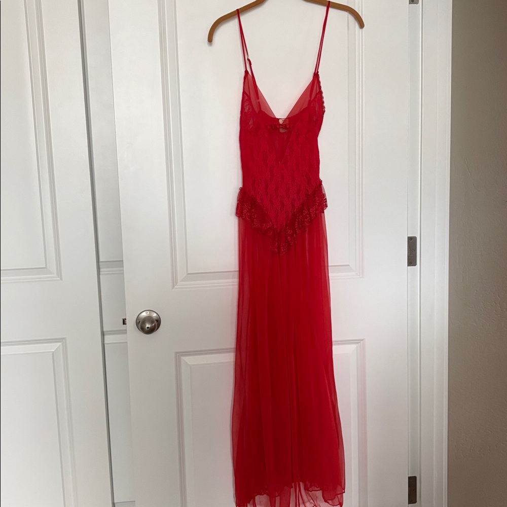 Vintage 1980's Andrea Kristoff for Escante Lingerie. Red lace gown size smal